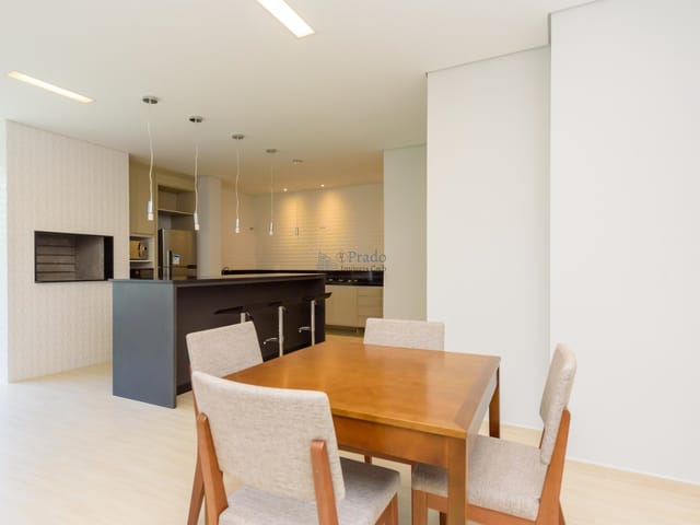 Apartamento com 119m² 3 quartos e 2 banheiros, à venda, no bairro Mercês em Curitiba