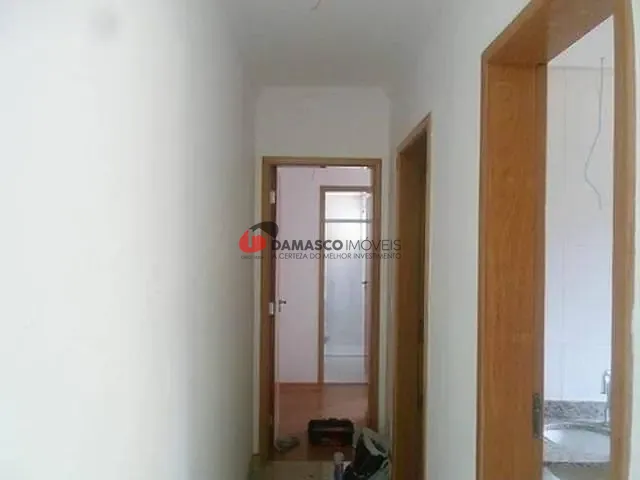 Apartamento 2 quartos e 1 banheiro, à venda, no bairro Vila Valparaíso em Santo André