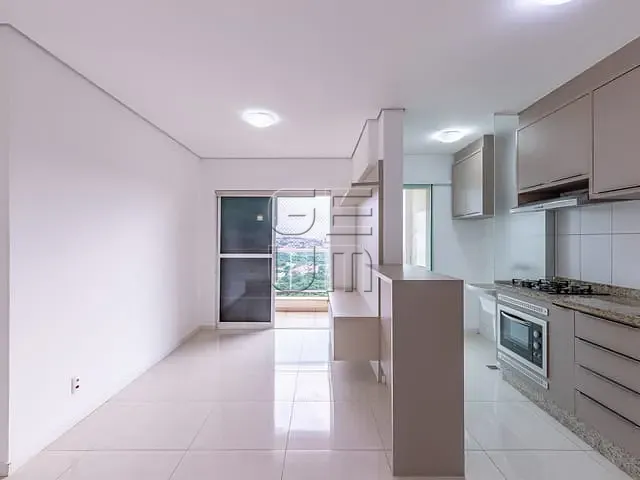Apartamento com 131m² 3 quartos e 2 banheiros, à venda, no bairro Jardim Higienópolis em Londrina