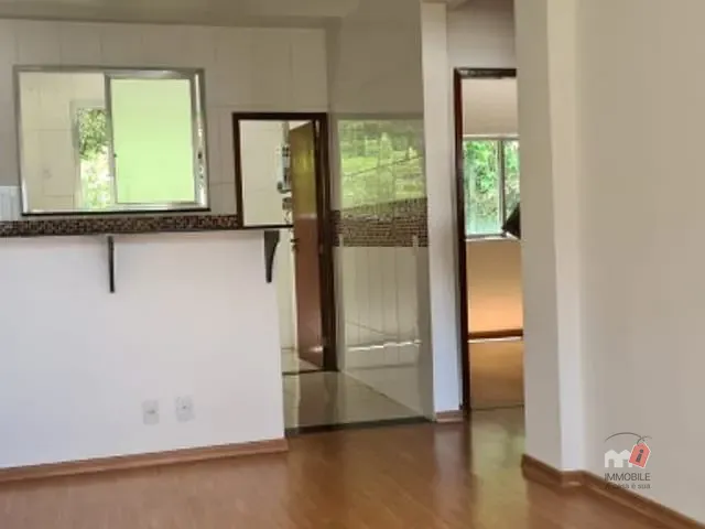 Apartamento à venda, no bairro Duarte Silveira em Petrópolis