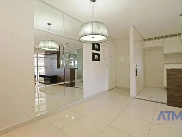 Apartamento 3 quartos e 2 banheiros, para alugar, no bairro Portão em Curitiba
