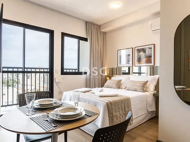 Apartamento 1 quarto e 1 banheiro, à venda, no bairro Centro em Curitiba
