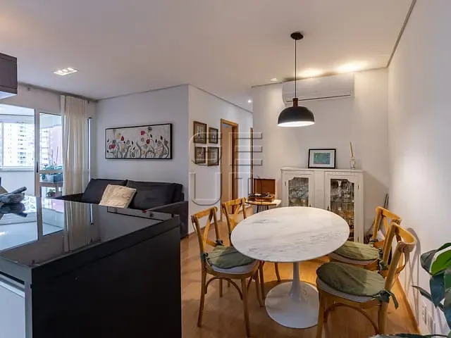 Apartamento 2 quartos e 2 banheiros, para alugar, no bairro Santa Rosa em Londrina