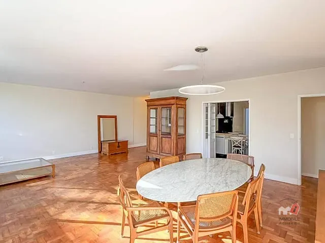 Apartamento 4 quartos e 2 banheiros, à venda, no bairro Centro em Petrópolis