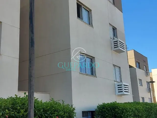 Apartamento com 60m² 2 quartos e 1 banheiro, à venda, no bairro Jardim Maria Luiza em Londrina