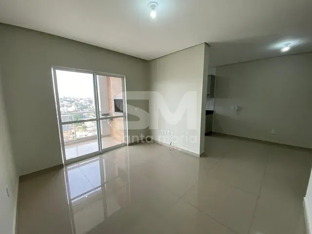 Apartamento 3 quartos e 2 banheiros, para alugar, no bairro Presidente Médici em Chapecó