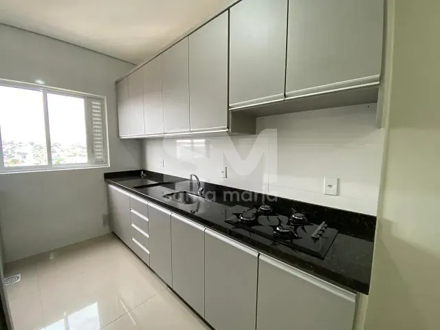 Apartamento 3 quartos e 2 banheiros, para alugar, no bairro Presidente Médici em Chapecó
