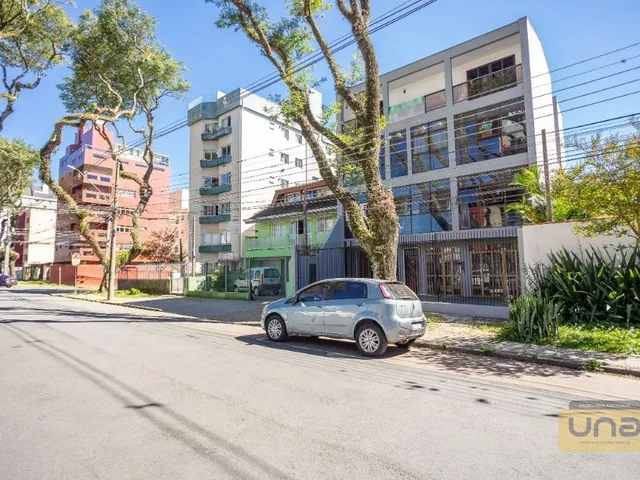 Apartamento 3 quartos e 1 banheiro, para alugar, no bairro Cristo Rei em Curitiba