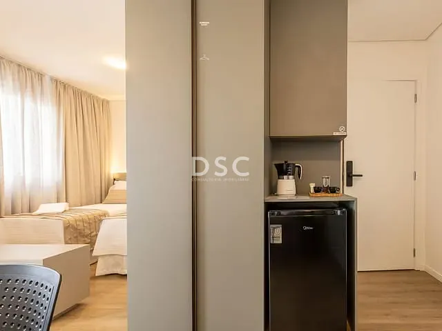 Apartamento 1 quarto e 1 banheiro, à venda, no bairro Centro em Curitiba