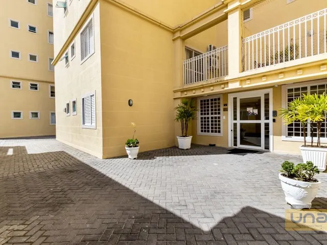 Apartamento 2 quartos e 2 banheiros, à venda, no bairro Vila Izabel em Curitiba