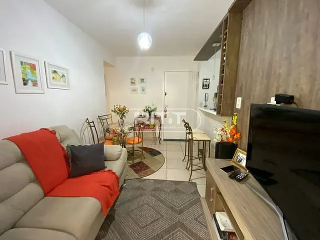 Apartamento com 80m² 2 quartos e 1 banheiro, à venda, no bairro Jardim Nova Europa em Campinas