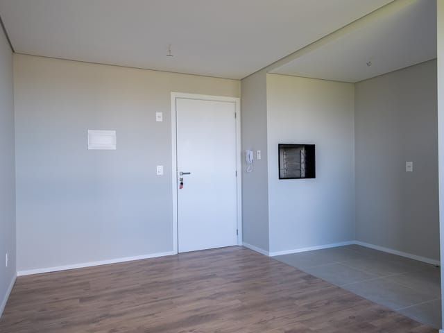 Apartamento 1 quarto e 1 banheiro, à venda, no bairro Areal em Pelotas