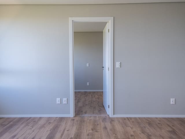 Apartamento 1 quarto e 1 banheiro, à venda, no bairro Areal em Pelotas