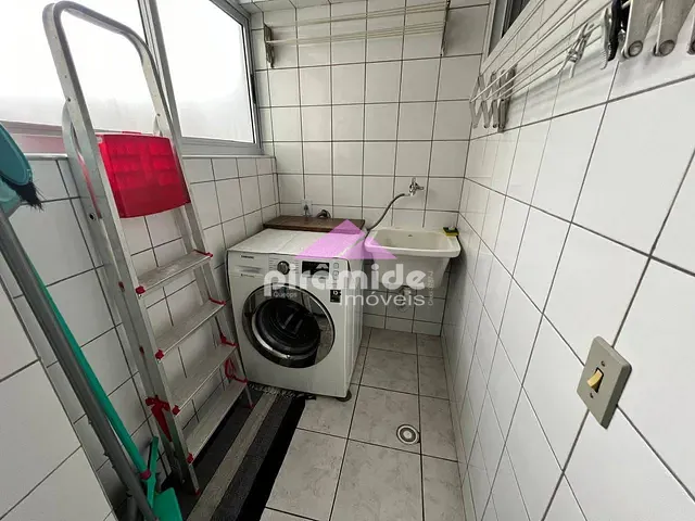 Apartamento com 48m² 1 quarto e 1 banheiro, para alugar, no bairro Vila Adyana em São José dos Campos