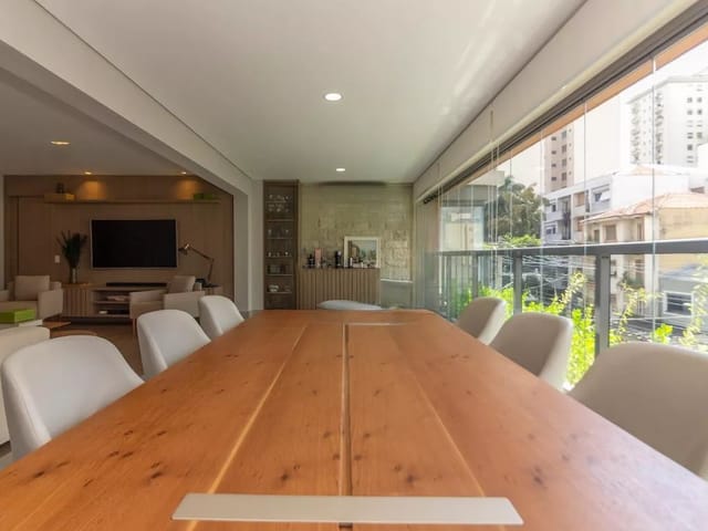 Apartamento com 165m² 3 quartos e 4 banheiros, à venda ou para alugar, no bairro Pinheiros em São Paulo