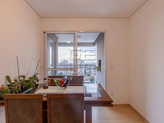 Apartamento 3 quartos e 2 banheiros, à venda, no bairro Centro em Londrina