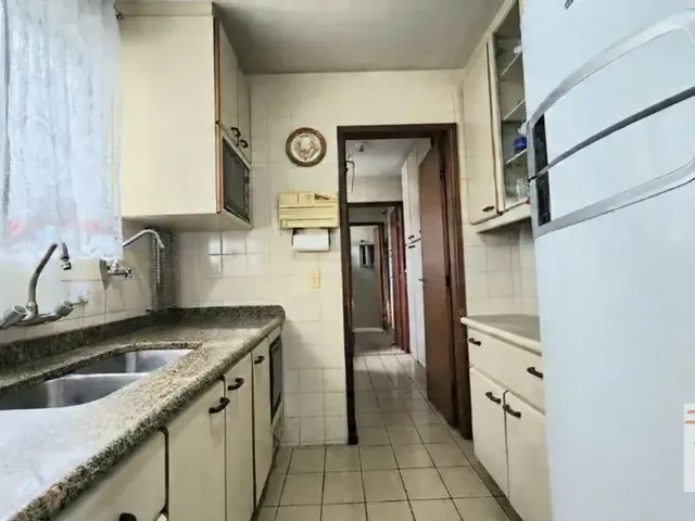 Apartamento 3 quartos e 4 banheiros, à venda, no bairro Cabral em Curitiba