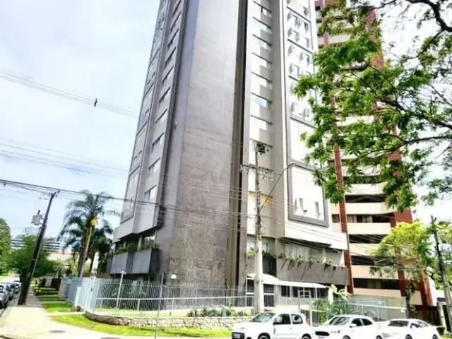 Apartamento 3 quartos e 4 banheiros, à venda, no bairro Cabral em Curitiba