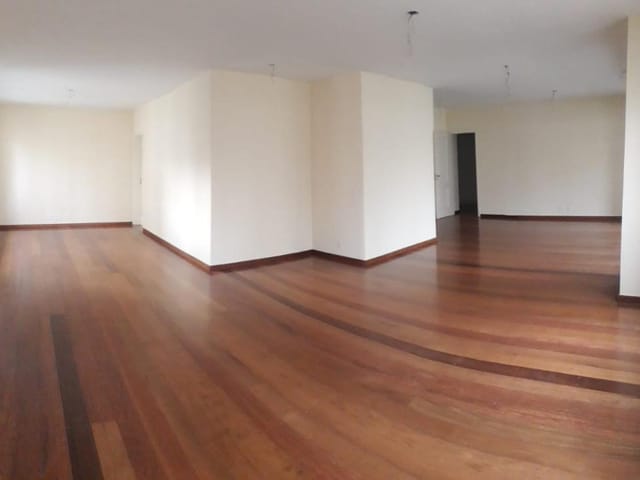 Apartamento com 360m² 4 quartos e 6 banheiros, para alugar, no bairro Itaim Bibi em São Paulo