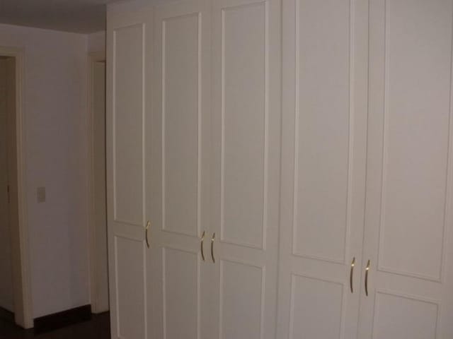 Apartamento com 360m² 4 quartos e 6 banheiros, para alugar, no bairro Itaim Bibi em São Paulo