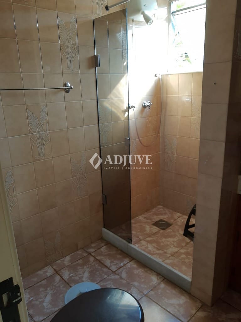Apartamento à venda com 3 quartos, 109m² - Foto 8