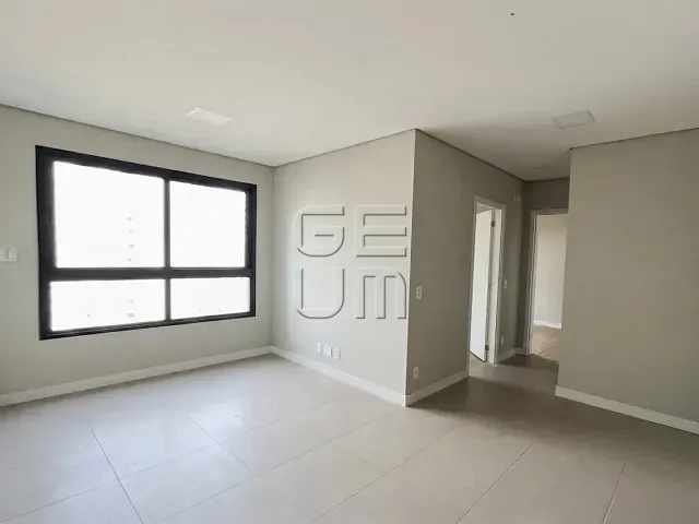 Apartamento com 121m² 2 quartos e 2 banheiros, à venda ou para alugar, no bairro Gleba Fazenda Palhano em Londrina