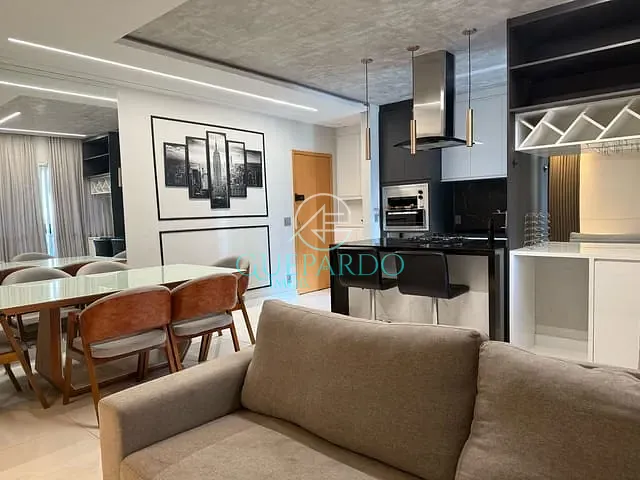 Apartamento 2 quartos e 2 banheiros, à venda, no bairro Gleba Fazenda Palhano em Londrina