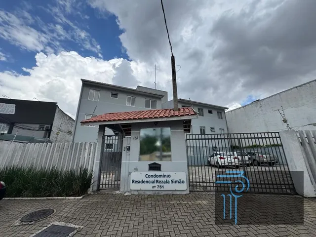 Apartamento 3 quartos e 1 banheiro, para alugar, no bairro Santa Quitéria em Curitiba