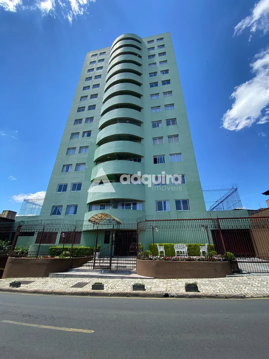 Apartamento, 3 quartos, 107 m² - Foto 1