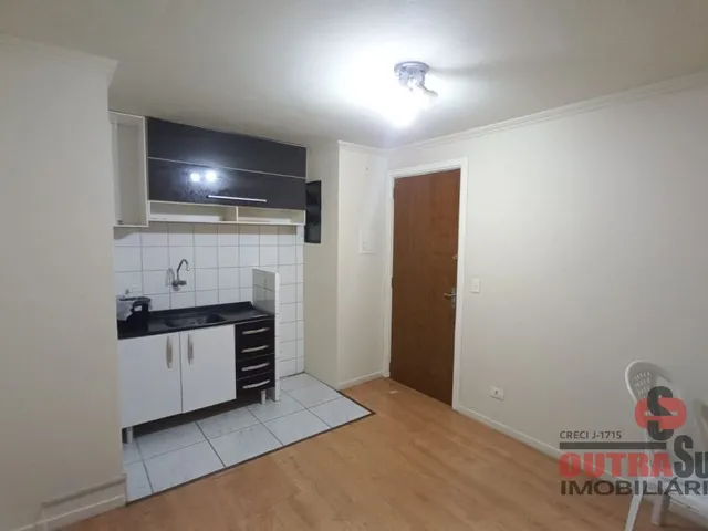 Apartamento 1 quarto e 1 banheiro, para alugar, no bairro NOVO MUNDO em Curitiba