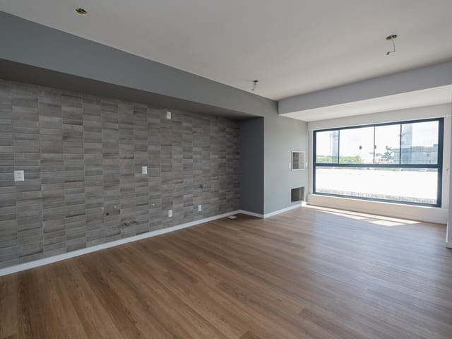 Apartamento com 88m² 3 quartos e 2 banheiros, para alugar, no bairro Centro em Pelotas
