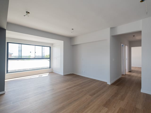 Apartamento com 88m² 3 quartos e 2 banheiros, para alugar, no bairro Centro em Pelotas