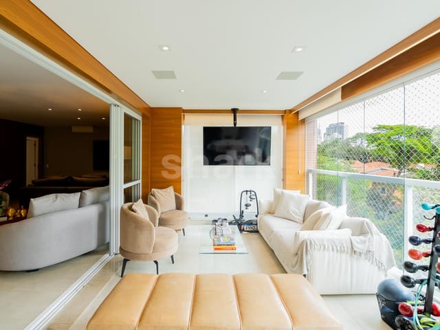 Apartamento com 258m² 4 quartos e 6 banheiros, à venda, no bairro Brooklin em São Paulo