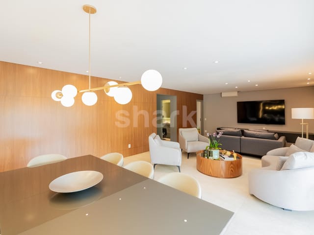 Apartamento com 258m² 4 quartos e 6 banheiros, à venda, no bairro Brooklin em São Paulo