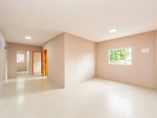 Apartamento 2 quartos e 1 banheiro, para alugar, no bairro São João em Curitiba