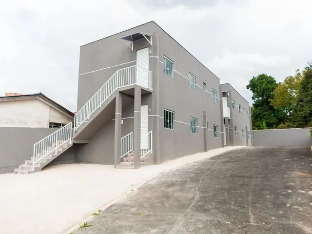 Apartamento 2 quartos e 1 banheiro, para alugar, no bairro São João em Curitiba