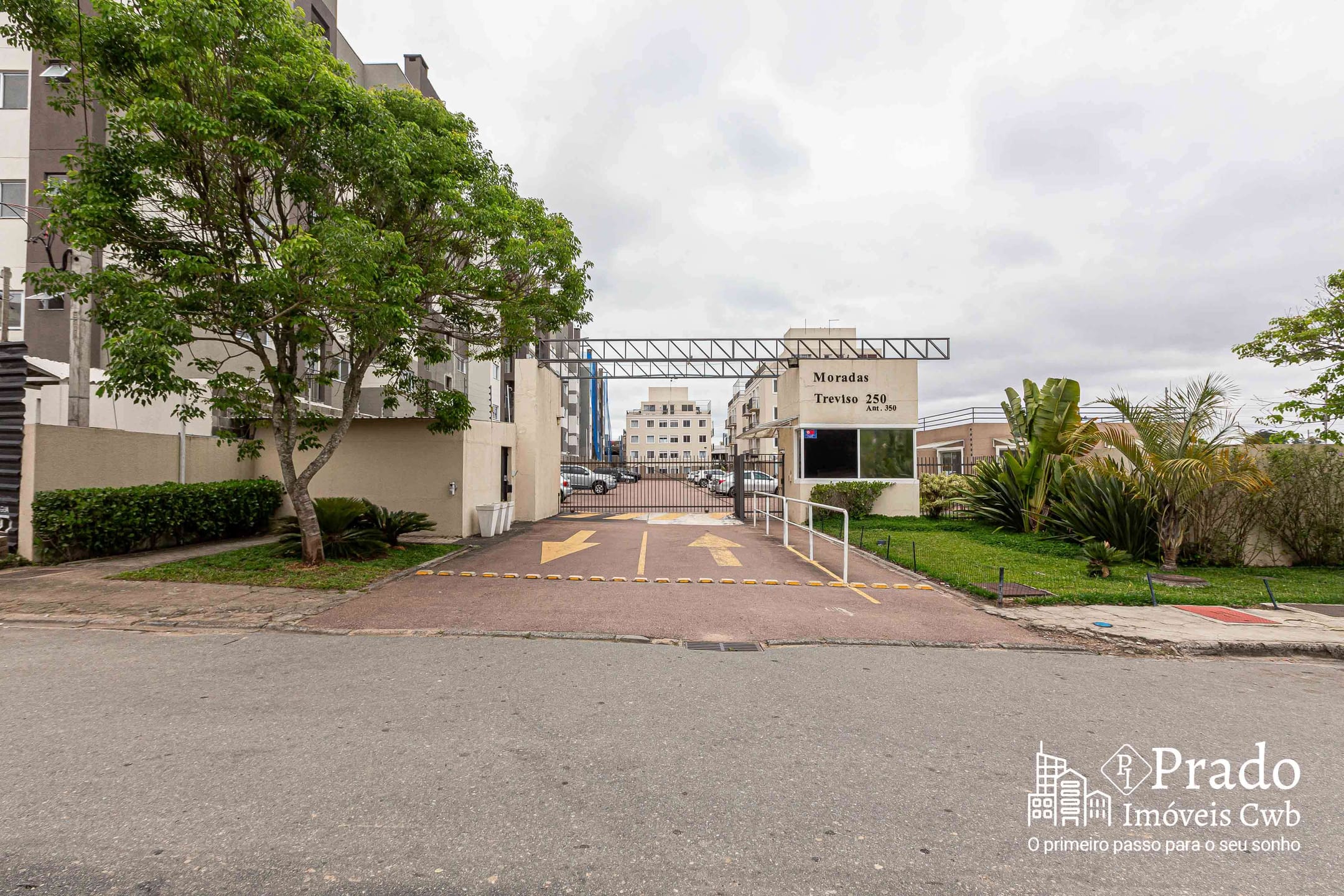 Apartamento à venda e aluguel com 3 quartos, 69m² - Foto 2
