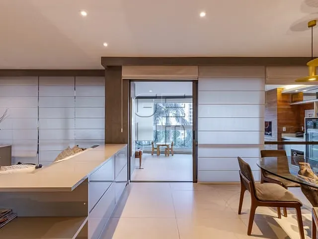 Apartamento com 200m² 3 quartos e 4 banheiros, à venda, no bairro Gleba Fazenda Palhano em Londrina