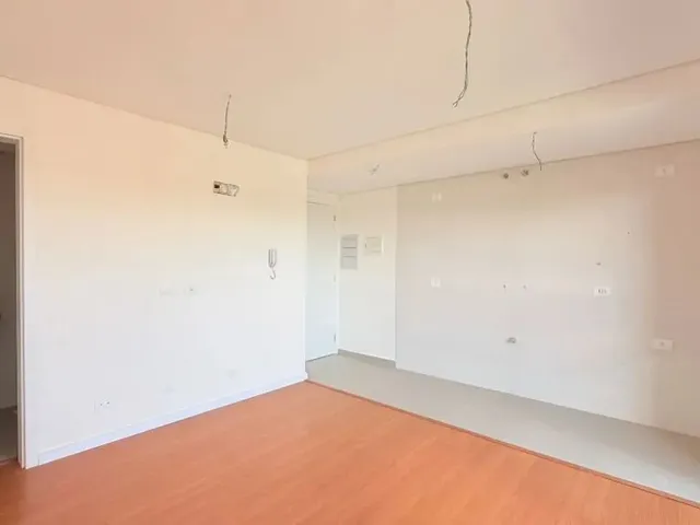 Apartamento 2 quartos e 2 banheiros, à venda, no bairro Santa Felicidade em Curitiba