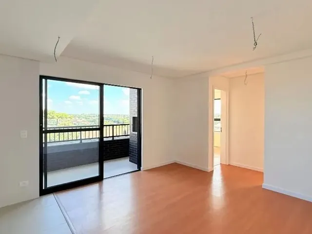 Apartamento 2 quartos e 2 banheiros, à venda, no bairro Santa Felicidade em Curitiba