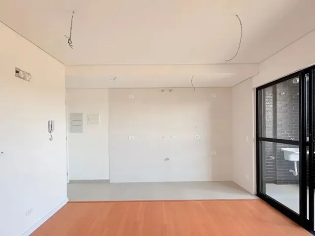 Apartamento 2 quartos e 2 banheiros, à venda, no bairro Santa Felicidade em Curitiba