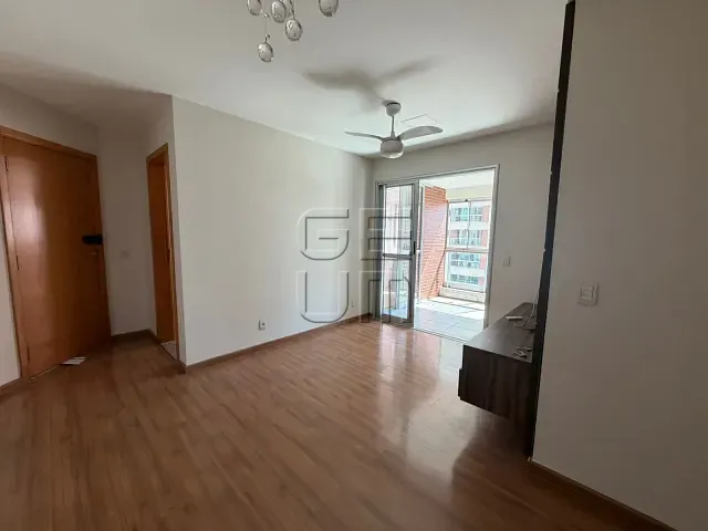 Apartamento 3 quartos e 2 banheiros, para alugar, no bairro Gleba Fazenda Palhano em Londrina