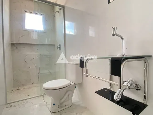 Apartamento 2 quartos e 2 banheiros, à venda, no bairro Centro em Ponta Grossa