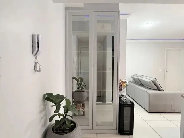 Apartamento 2 quartos e 1 banheiro, à venda, no bairro Santa Felicidade em Curitiba