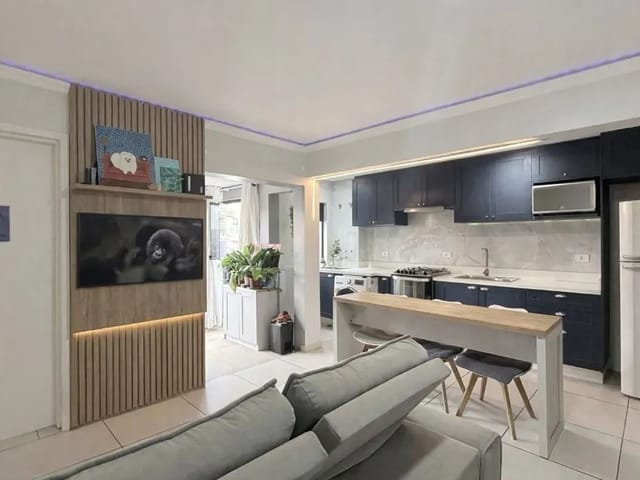 Apartamento 2 quartos e 1 banheiro, à venda, no bairro Santa Felicidade em Curitiba