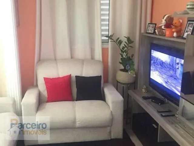 Apartamento com 63m² 3 quartos e 1 banheiro, à venda, no bairro Vila Santana em São Paulo
