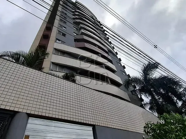 Apartamento 2 quartos e 2 banheiros, à venda, no bairro Centro em Londrina