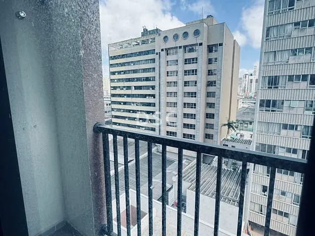 Apartamento 1 quarto e 1 banheiro, à venda, no bairro Centro em Curitiba