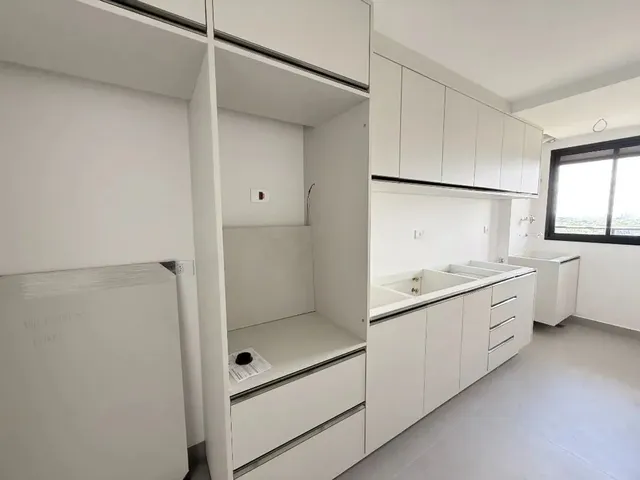 Apartamento 2 quartos e 2 banheiros, à venda, no bairro Ecoville em Curitiba