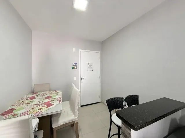 Apartamento 2 quartos e 1 banheiro, à venda, no bairro Santa Felicidade em Curitiba